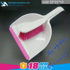 Метла за четка Akbrand Dustpan с PVC линия с форма на вълна във входа на Dustpan